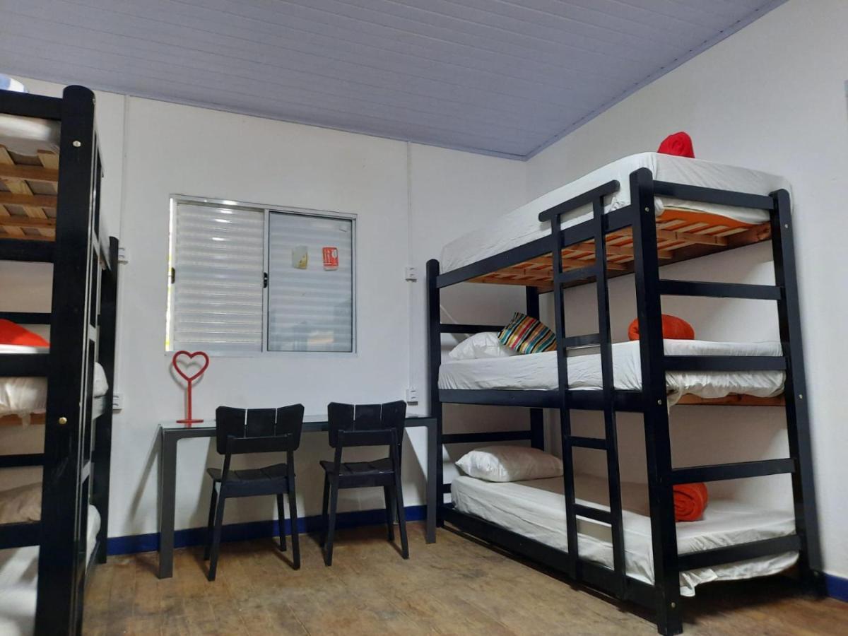 Vilarejo Hostel Pinheiros Guest House Sao Paulo Exterior photo