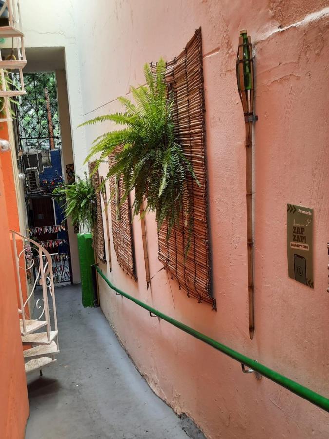 Vilarejo Hostel Pinheiros Guest House Sao Paulo Exterior photo