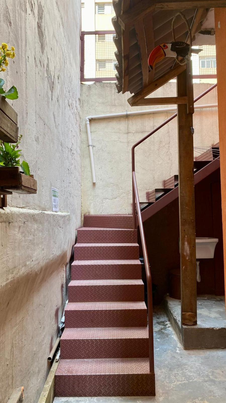 Vilarejo Hostel Pinheiros Guest House Sao Paulo Exterior photo